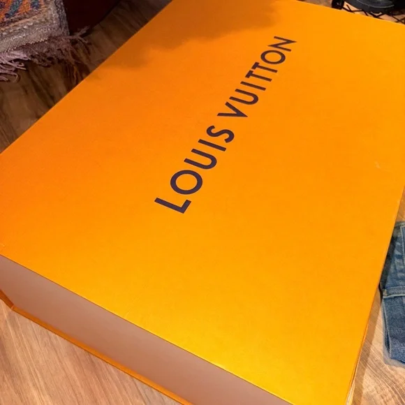 LV Box